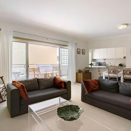 Apartamento Royal 145 *