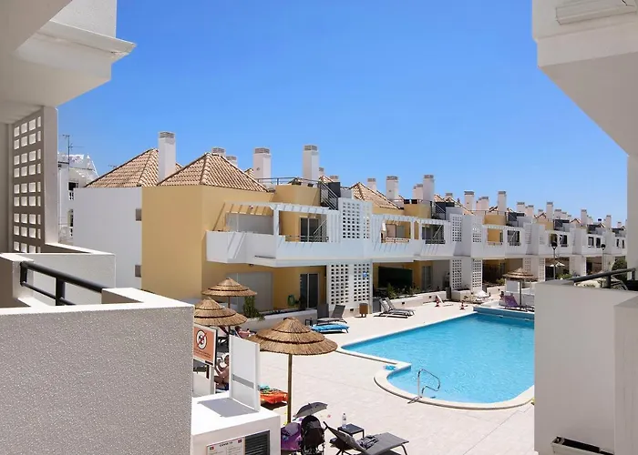 Royal 145 カバナス・デ・タビラ